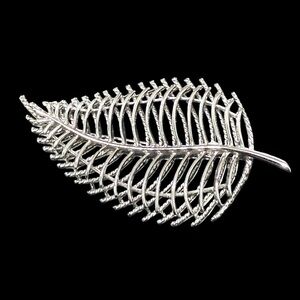 Vintage Silver Leaf Brooch 3D Filigree Layered Open Work Lapel Pin 2.75”
